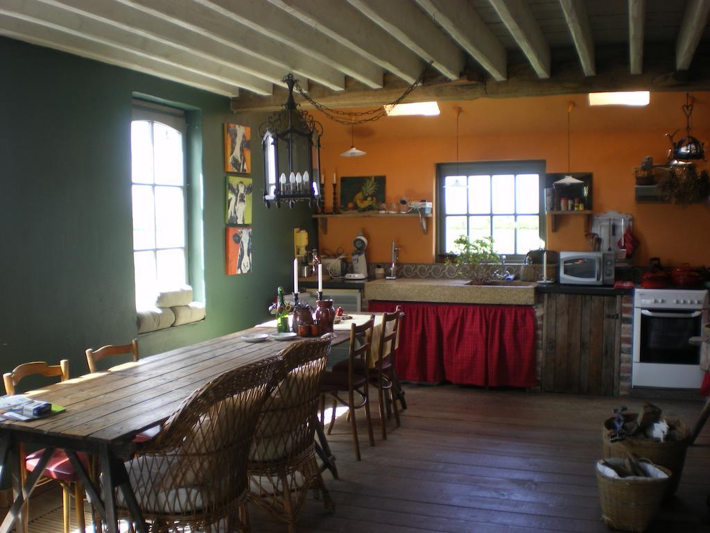 Holiday Home Stilleven Veurne Bilik gambar